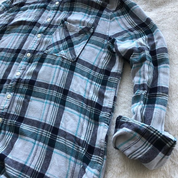 🏄3 for $15🏄 Light Blue Flannel Shirt - Picture 4 of 8